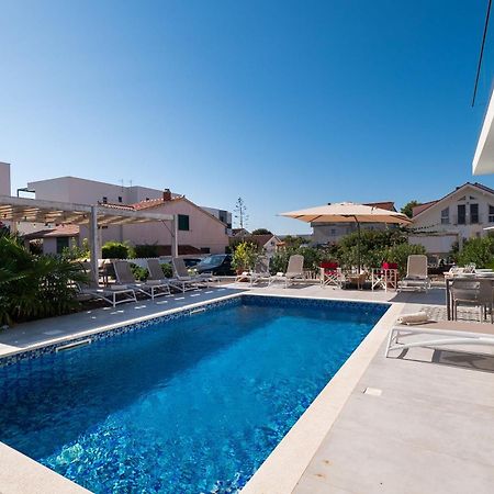 Apartments Villa Adriana II 스리마 외부 사진