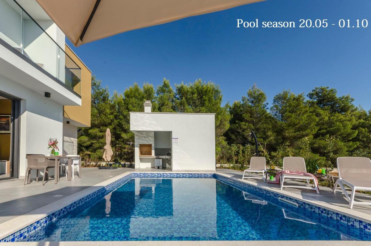 Apartments Villa Adriana II 스리마 외부 사진