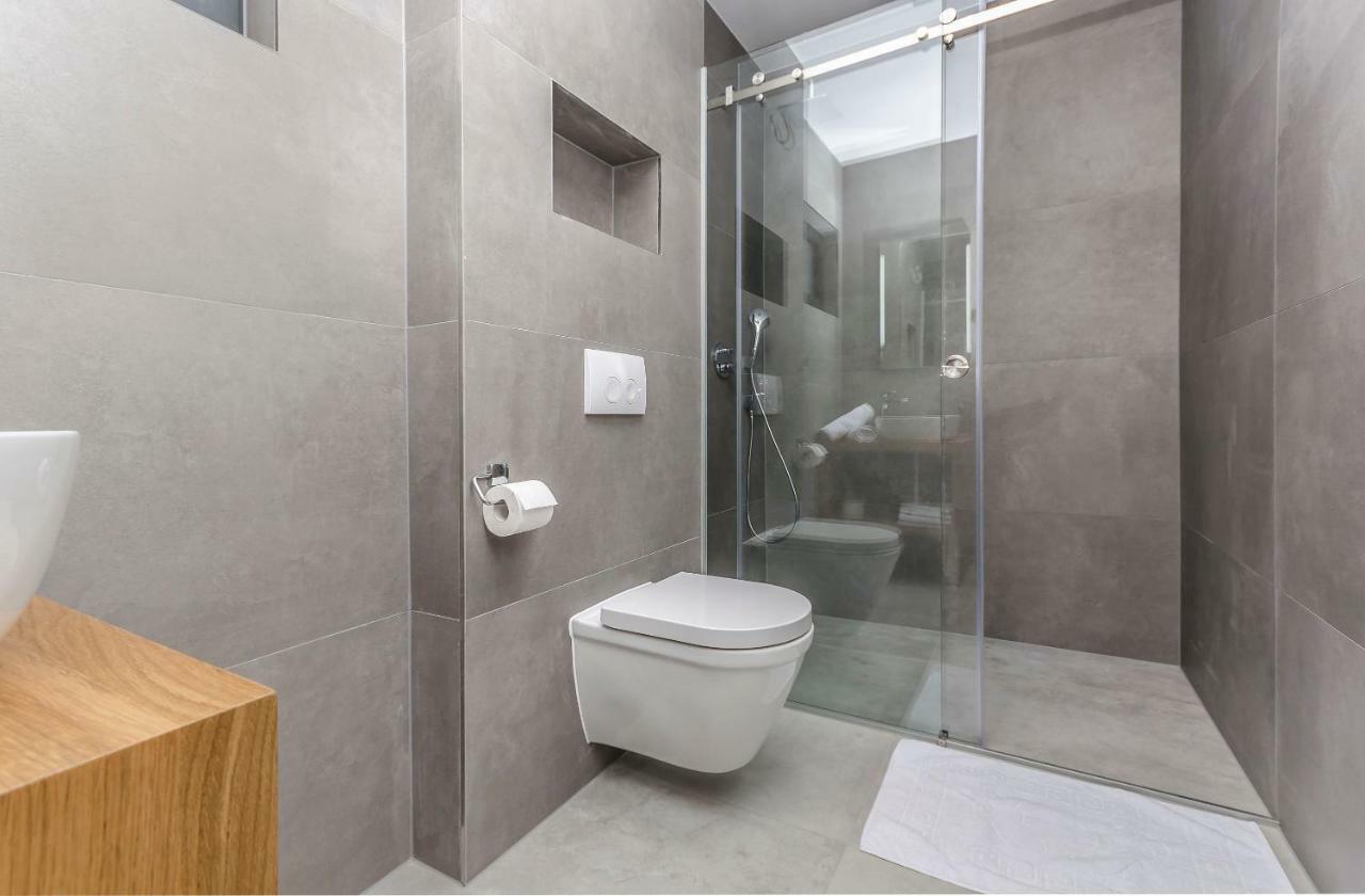 Apartments Villa Adriana II 스리마 외부 사진