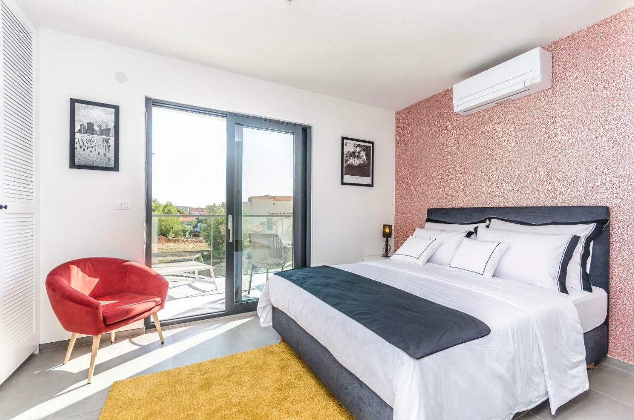 Apartments Villa Adriana II 스리마 외부 사진