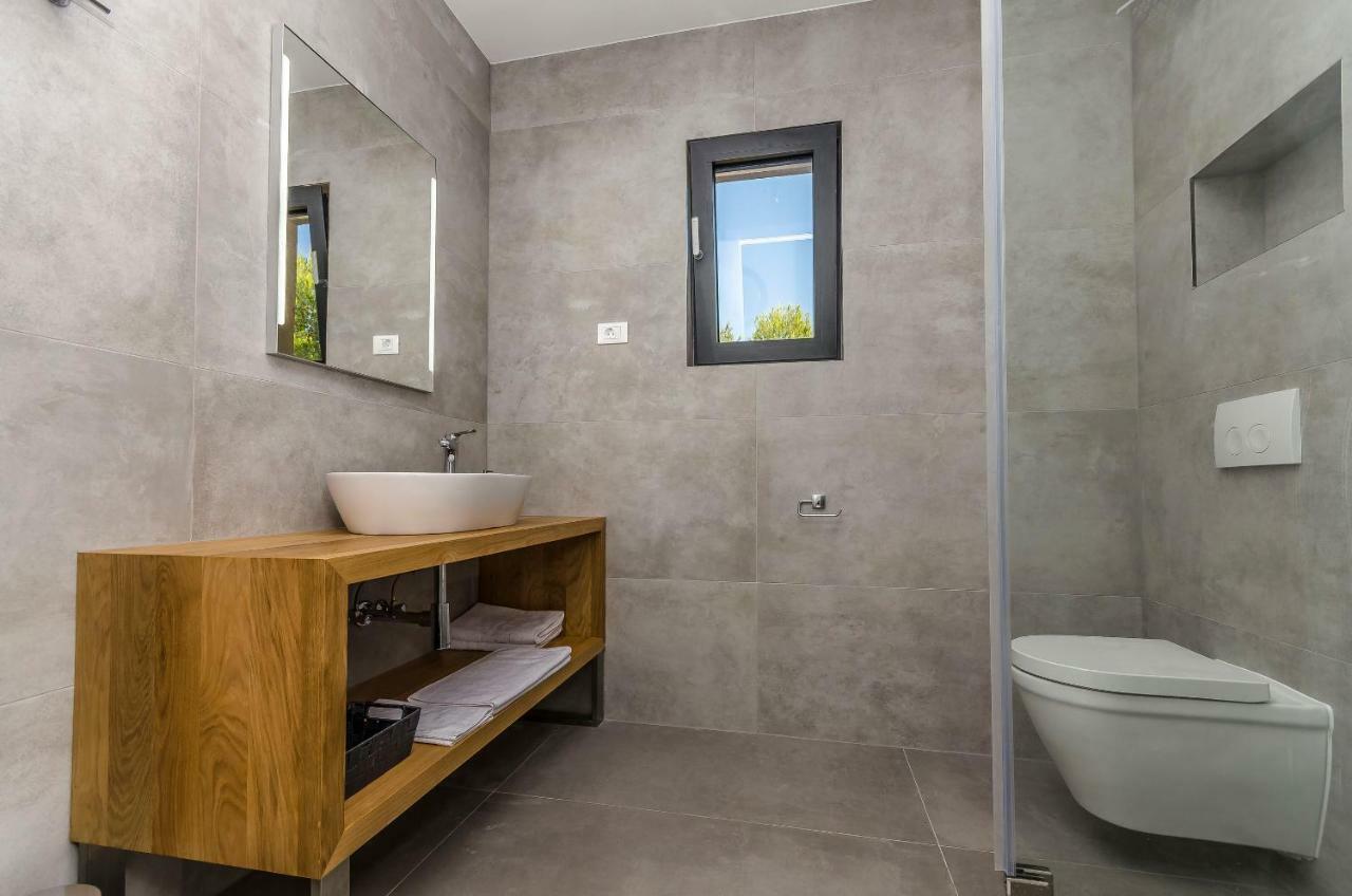 Apartments Villa Adriana II 스리마 외부 사진