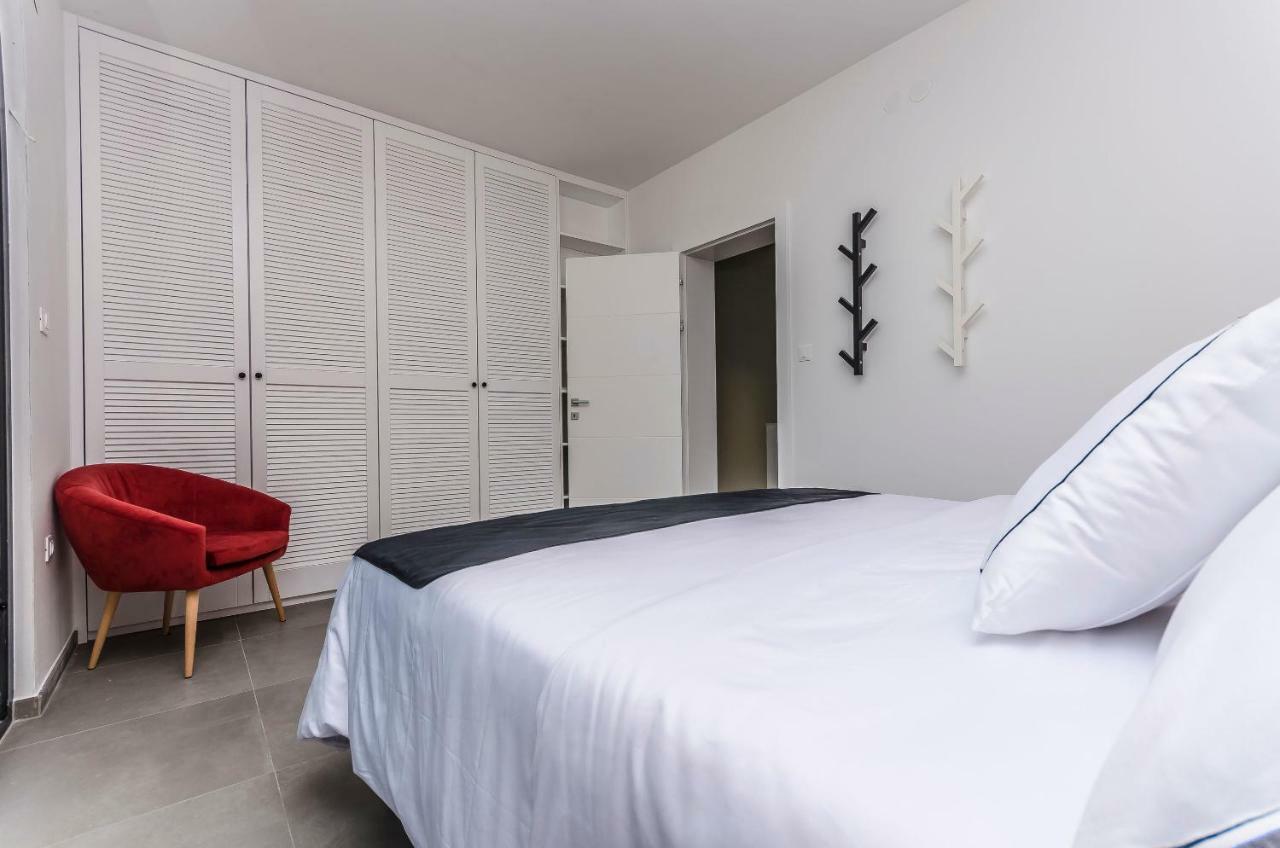 Apartments Villa Adriana II 스리마 외부 사진